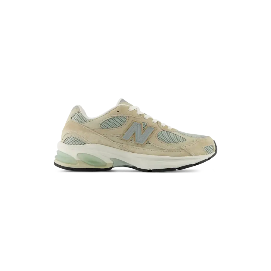 New Balance 2002R beige e verde