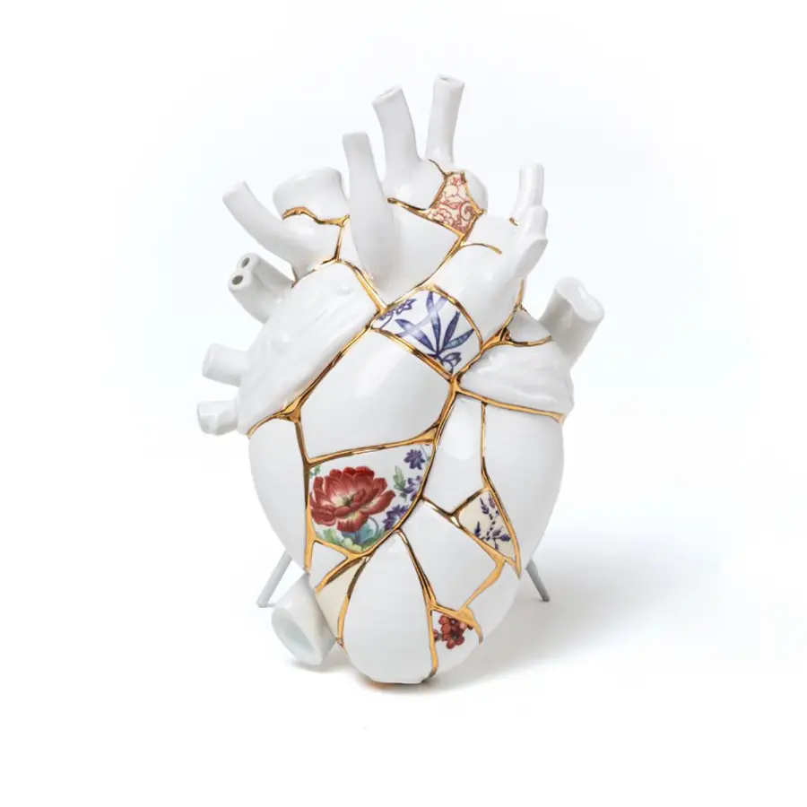 Seletti vaso cuore in porcellana kintsugi